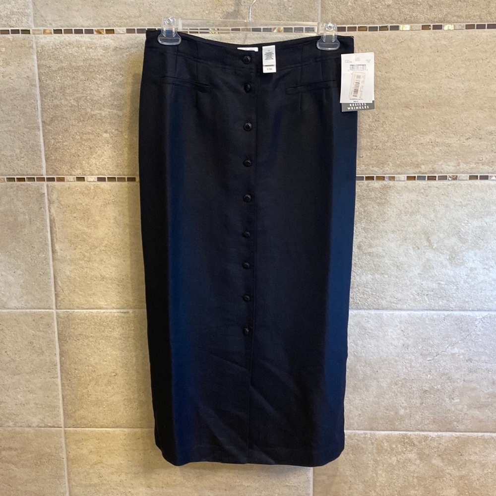 Emma James Black Button up long skirt